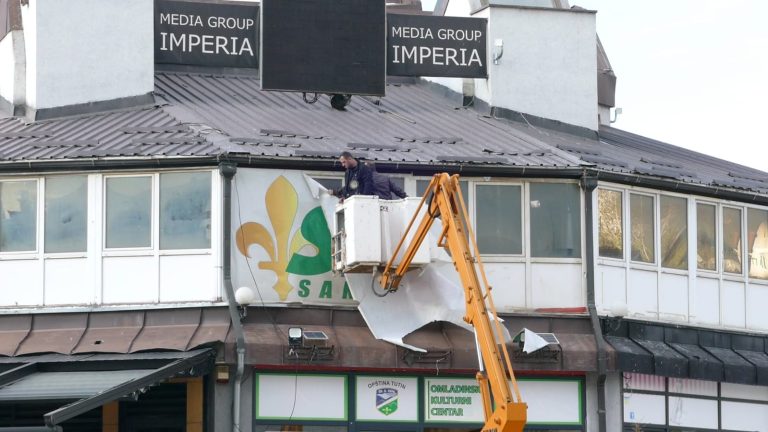 SJEDNICA SO-E TUTIN ZAKAZANA PO HITNOM POSTUPKU ZA PONEDJELJAK, 5. DECEMBRA OD 10 SATI