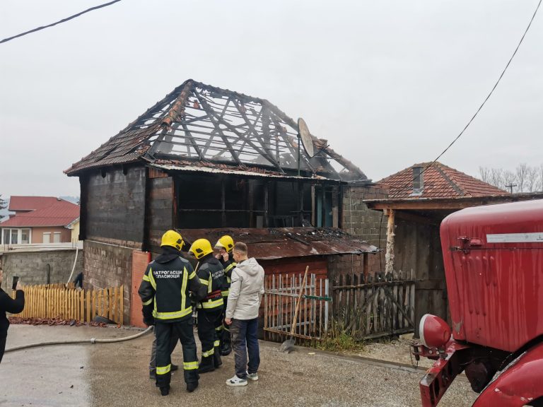 U tutinskom naselju Kleče eksplodirao plin, kuća poptuno izgorjela