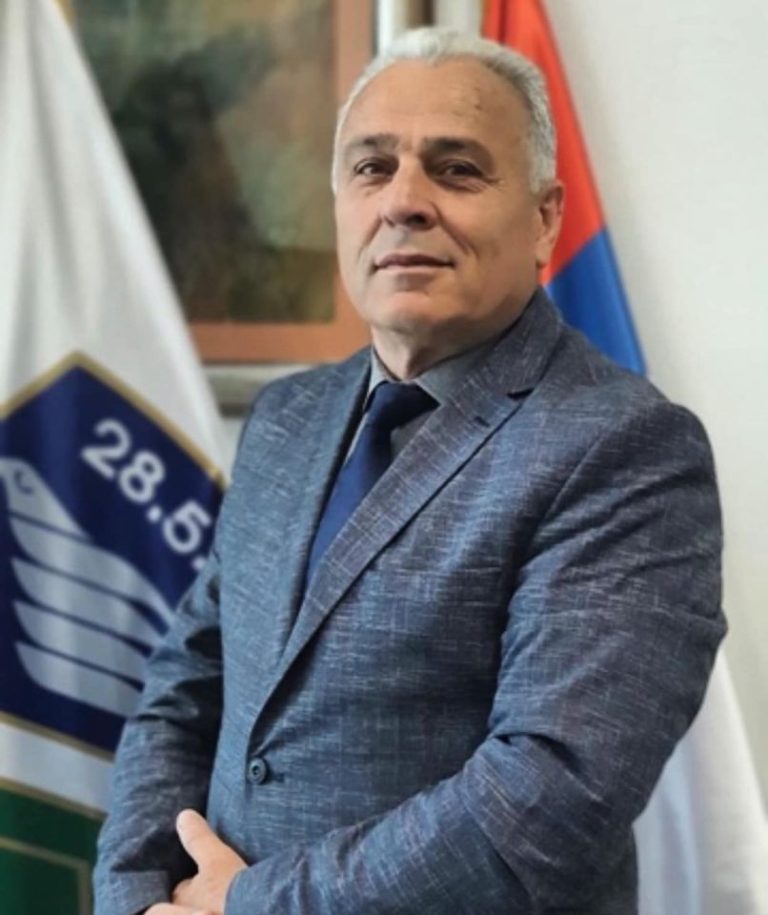 Predsjednik opštine Tutin Salih Hot čestitao Dan bošnjačke zastave
